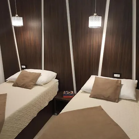 Alba Pula * Šišan