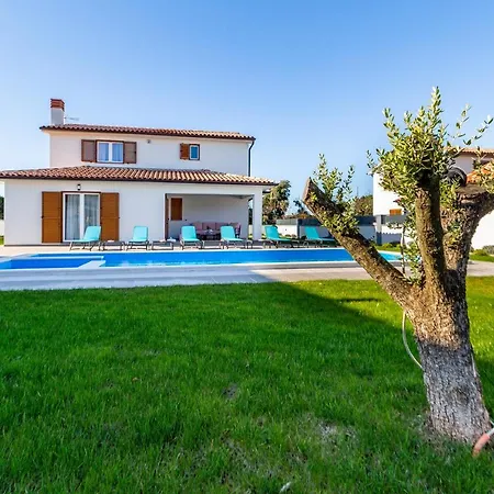 Alba Pula Villa Šišan