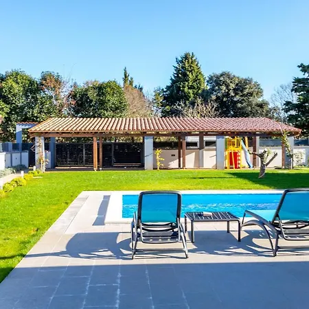 Alba Pula Villa Šišan
