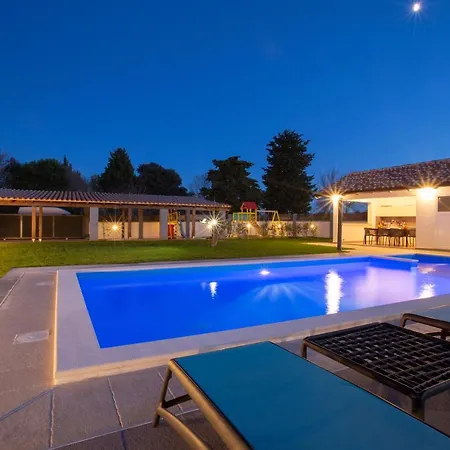 Alba Pula Villa Šišan